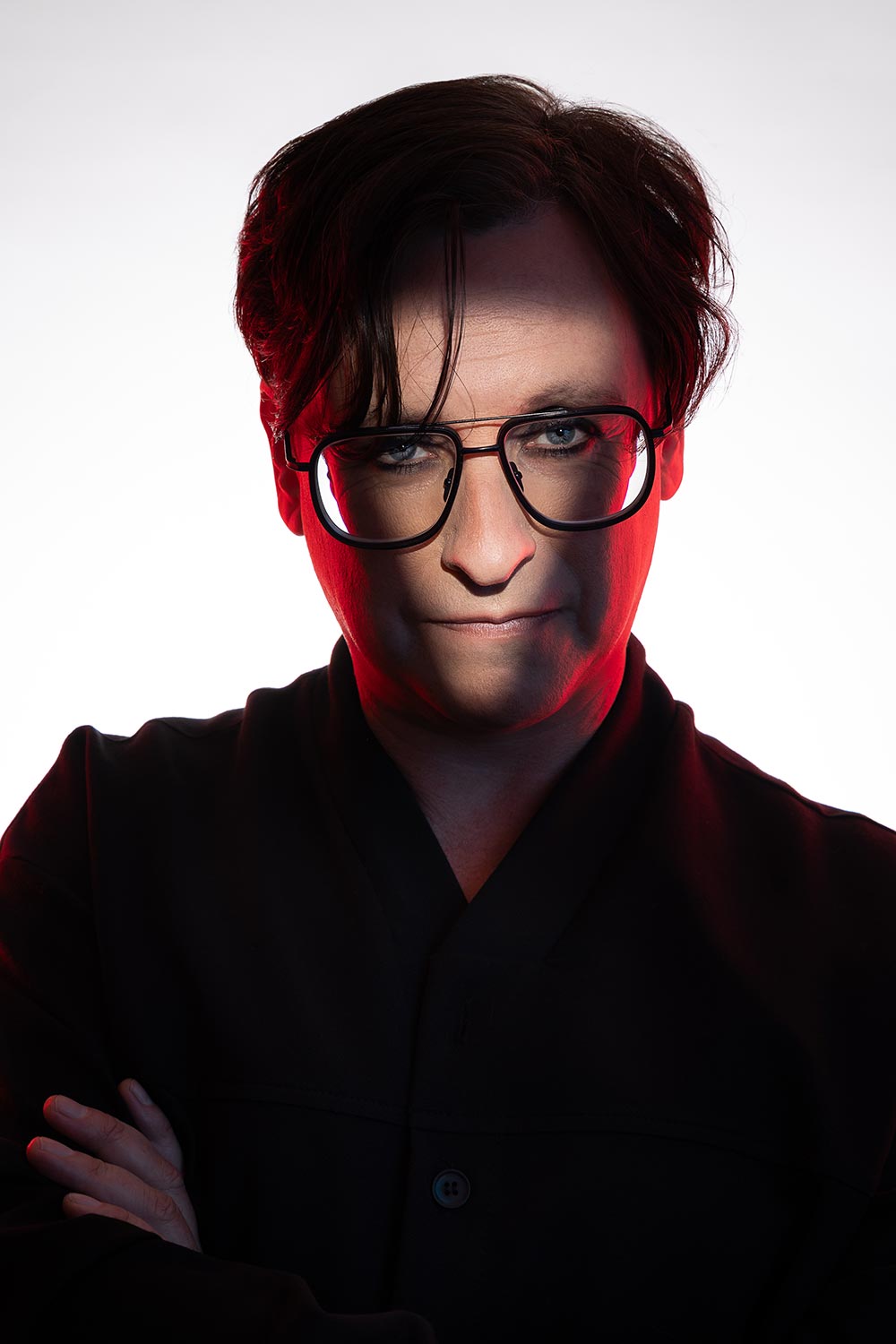 Shane Regan of Akrobat Band, photography by Antti Valos